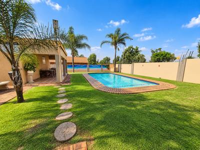 Apartment / Flat For Sale in Randhart, Alberton